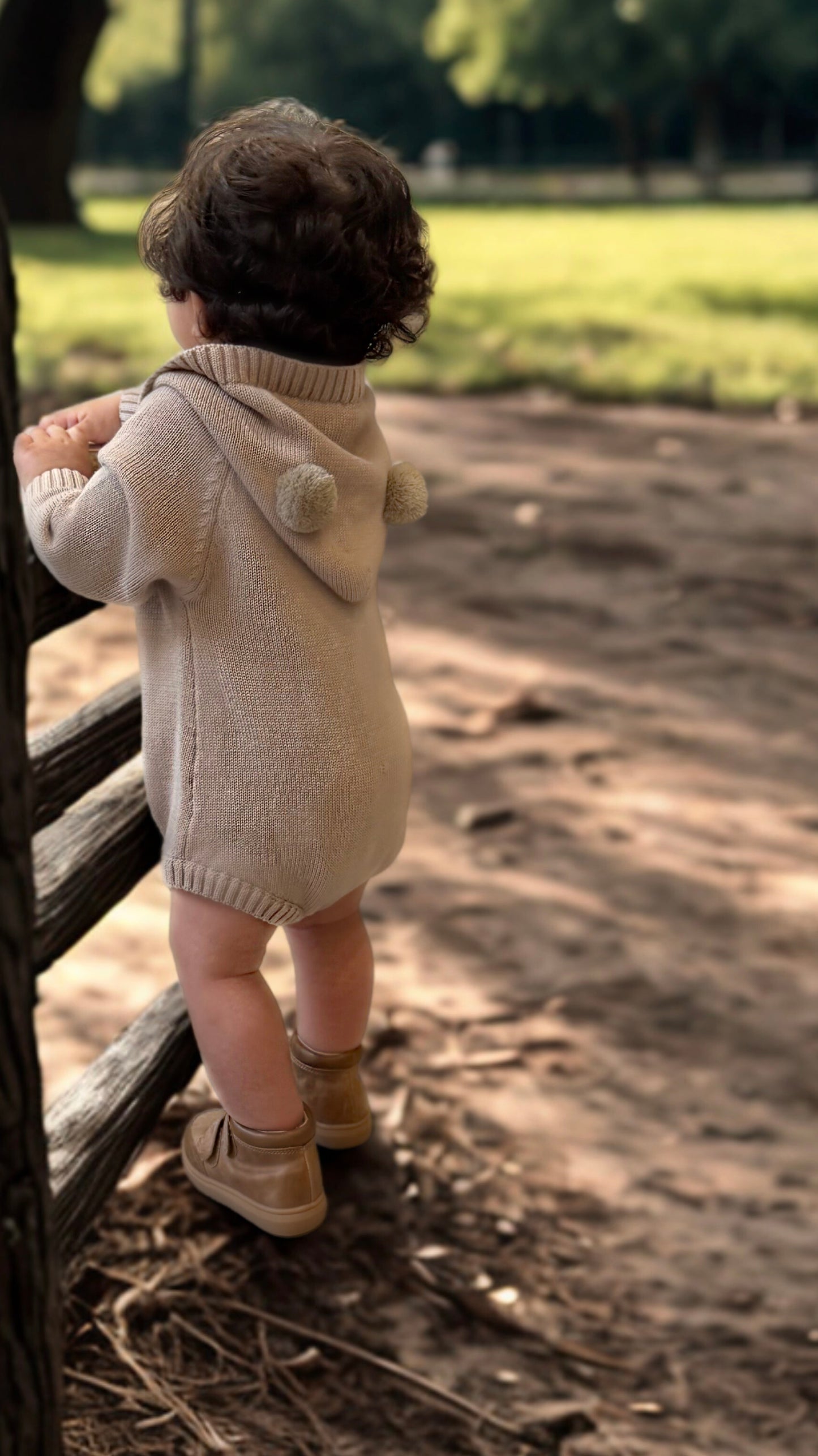 Knitted khaki romper