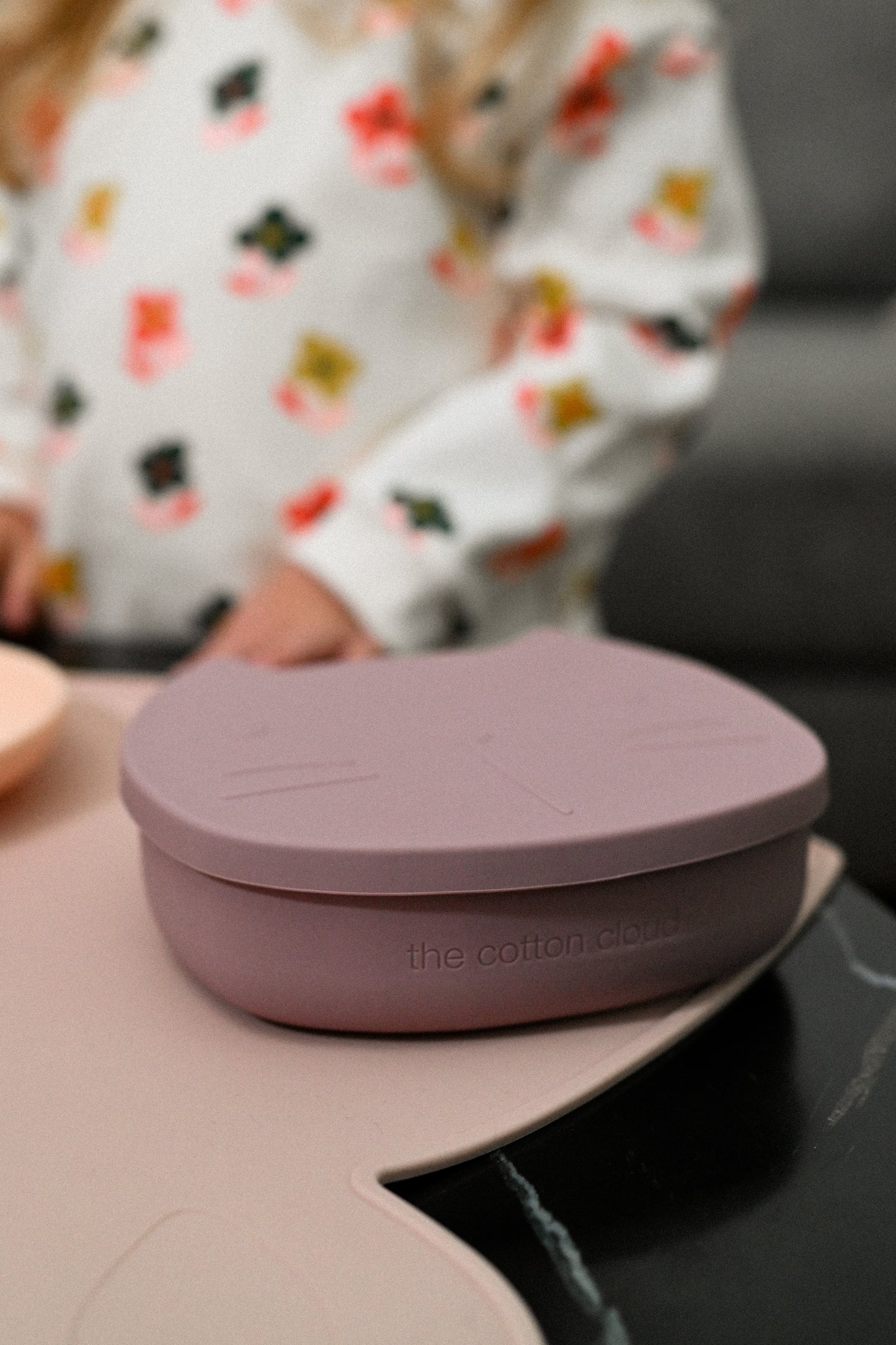 Pippa the Cat Lunchbox Dusty Pink